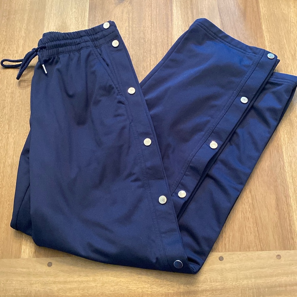 Liza Koshy X Fabletics Button Pant